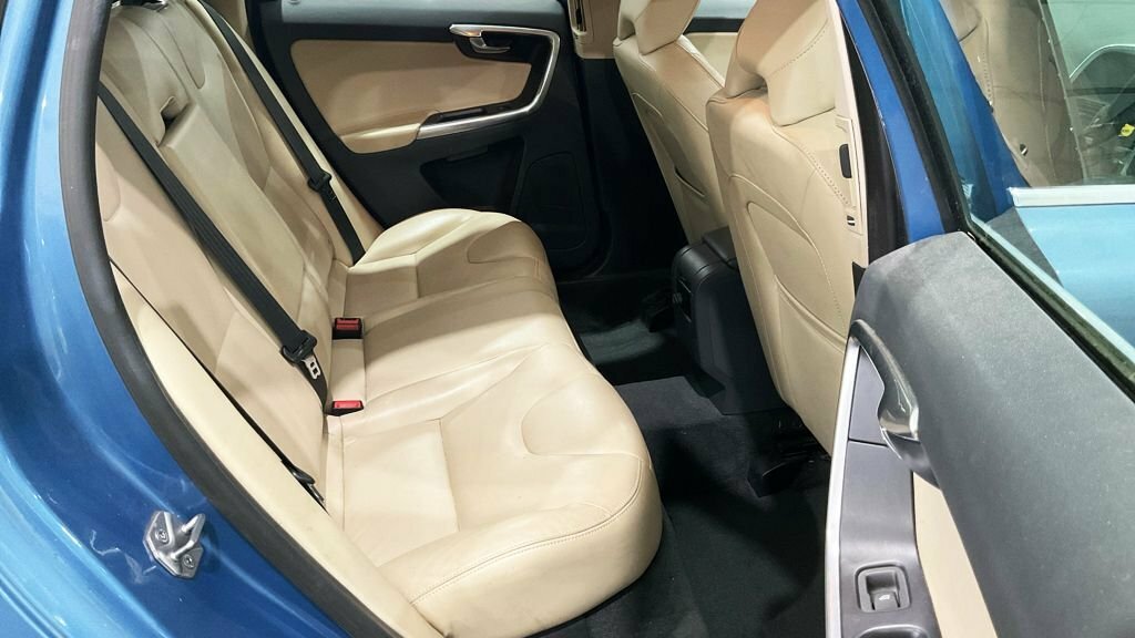 Volvo XC60 D4 Awd Se Lux Nav Winter, Family Drivers S Blue #9