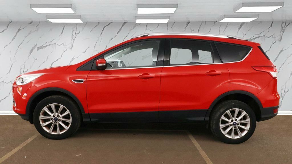 Ford Kuga 2L Titanium Red #6