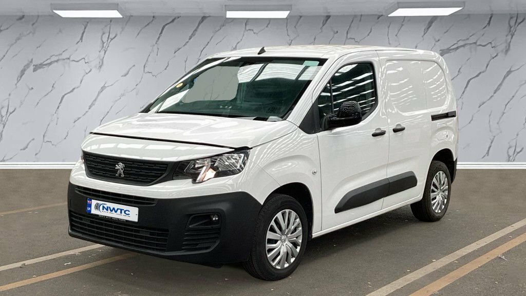Peugeot Partner 1.5L Professional Premium White #2