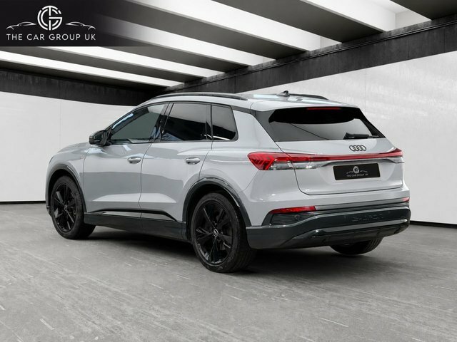 Audi Q4 E Tron 35 S Line Suv 55Kwh 170 Ps Grey #2