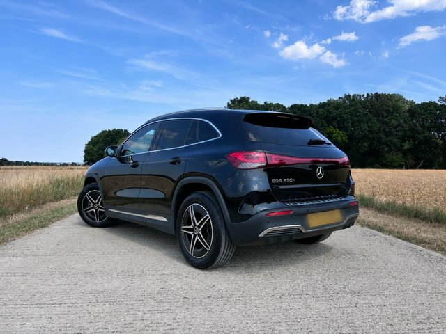 Mercedes-Benz EQA Eqa 250 70.5Kwh Amg Line Premium Suv Electr Black #6