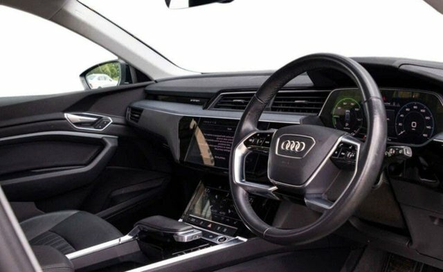 Audi E-tron 50 Technik Sportback Quattro 71. YR72CGY Blue #3
