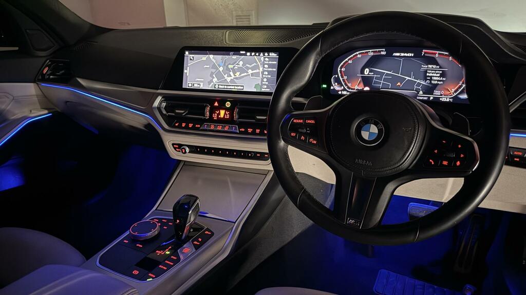 BMW 3 Series M Sport Black #2