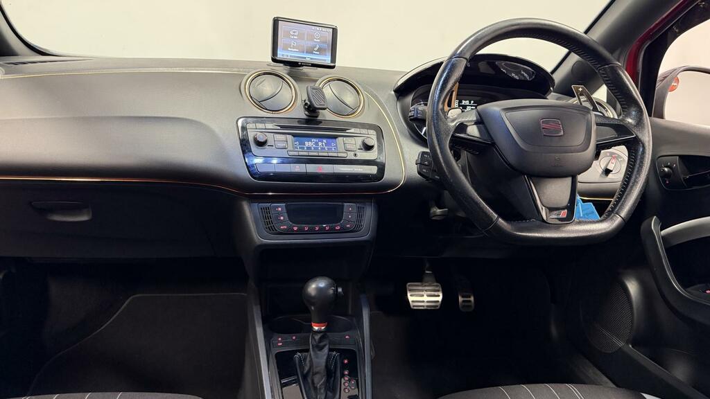 Seat Ibiza Cupra Red