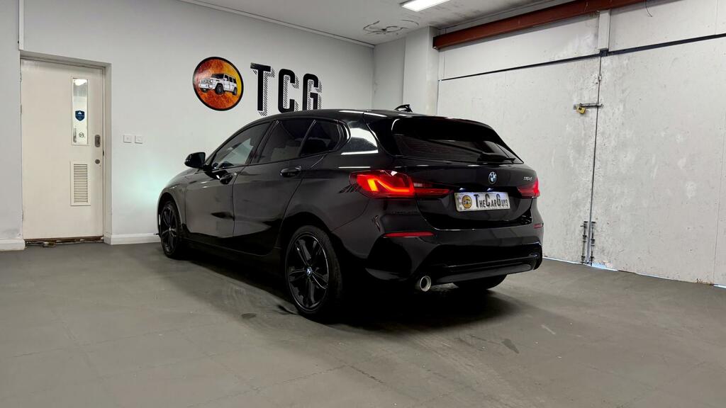 BMW 1 Series Sport Black #3