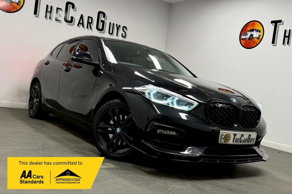 BMW 1 Series Sport Black