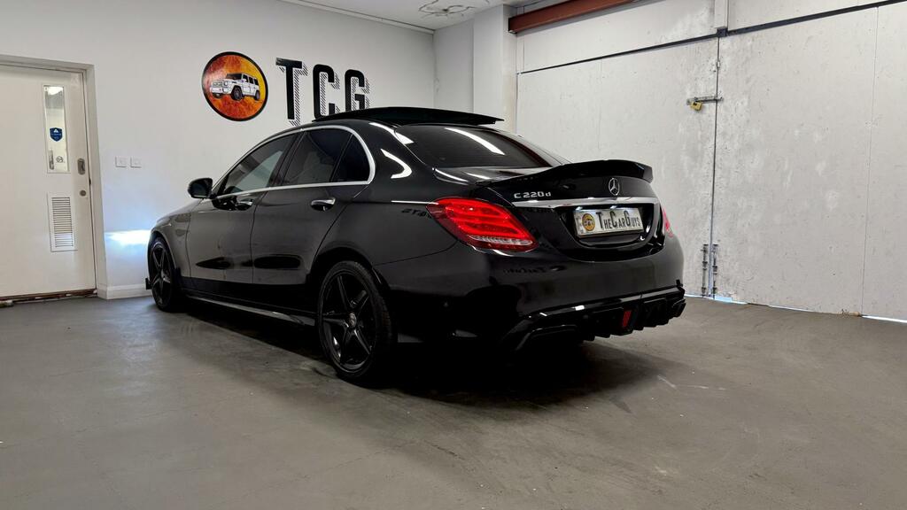Mercedes-Benz C Class Amg Line Black #3