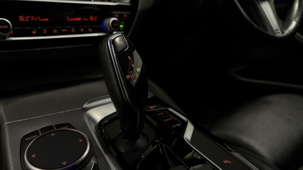 BMW 5 Series 520D Xdrive M Sport Touring Grey #26