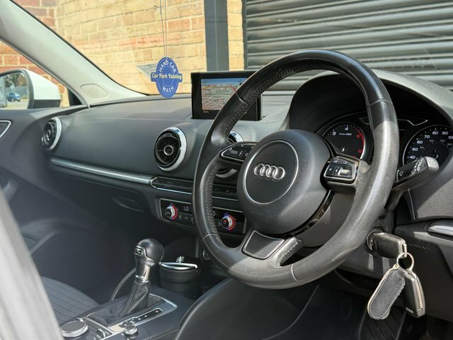 Audi A3 Sport RY65KFC White #3