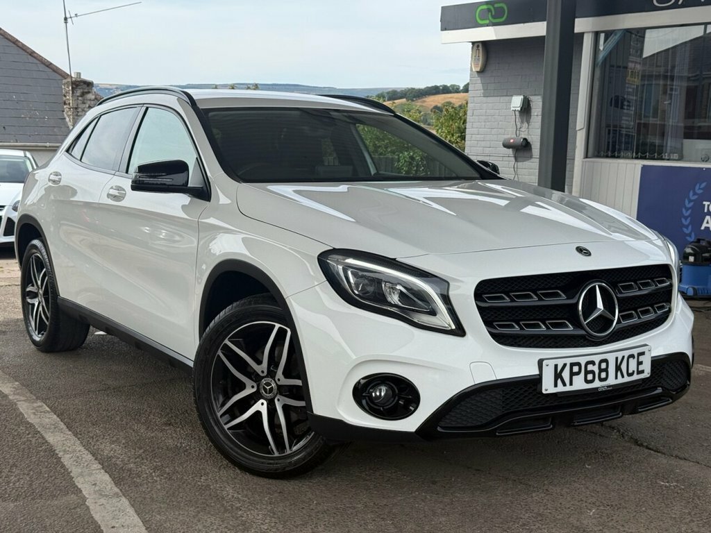 Mercedes-Benz GLA Class 1.6L Urban Edition White