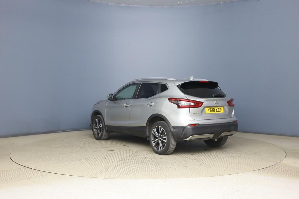 Nissan Qashqai 1.2 Dig-t N-connecta Euro 6 Ss Silver #3