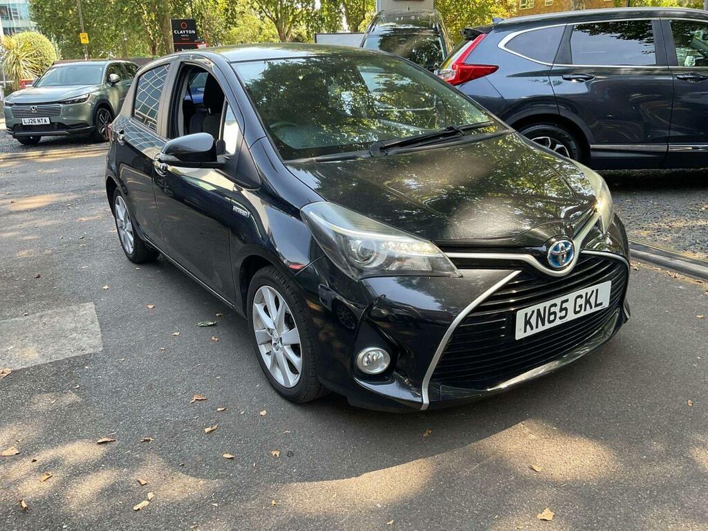 Toyota Yaris Cross 1.5 Vvt-h Sport E-cvt Euro 6 Black