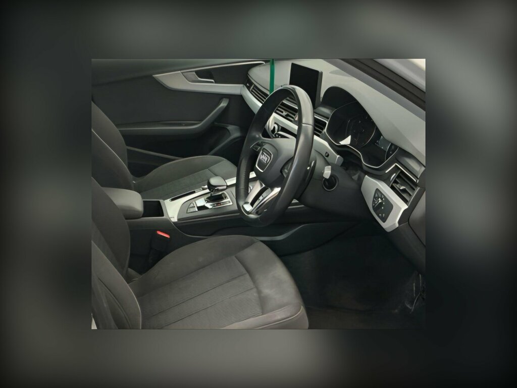 Audi A4 2.0 Tdi 35 Se S Tronic Euro 6 Ss White