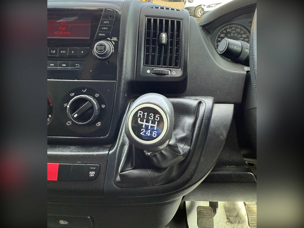 Peugeot Boxer 2.0 Bluehdi H2 Professional Van 130Ps Silver #22