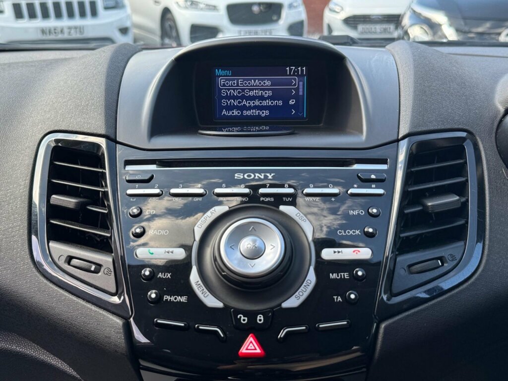 Ford Fiesta 2014 1.25 Studio Hatchback Euro White #32