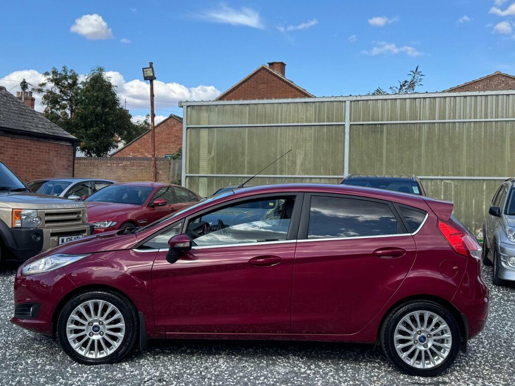 Ford Fiesta 2014 1.25 Studio Hatchback Euro White #7