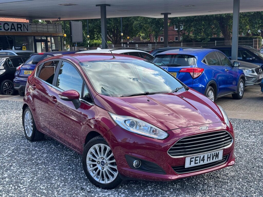 Ford Fiesta 1.0T Ecoboost Titanium Euro 5 Ss Red