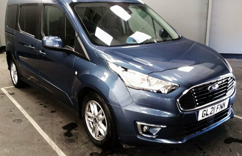 Ford Grand Tourneo Connect 1.5L Titanium Blue