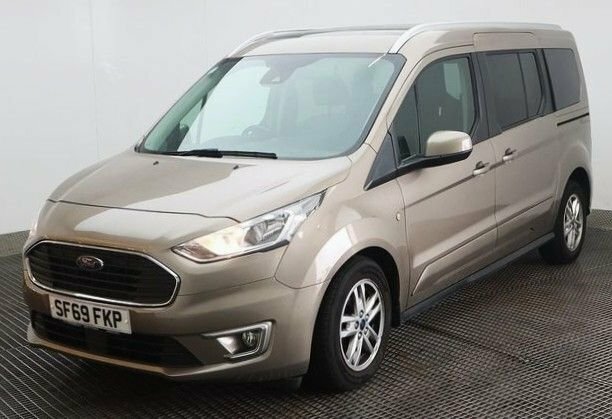 Ford Grand Tourneo Connect 1.5L Titanium Silver