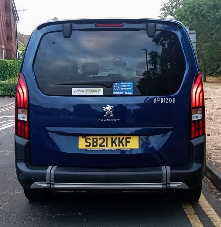 Peugeot Rifter Allure Grey #15