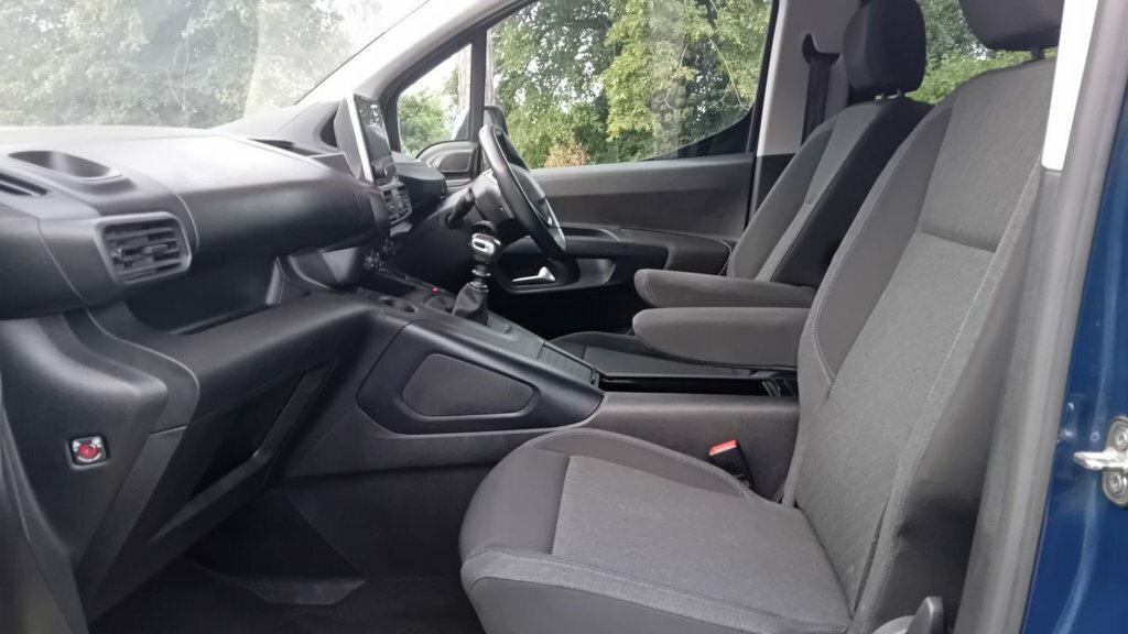 Peugeot Rifter Allure Grey #21