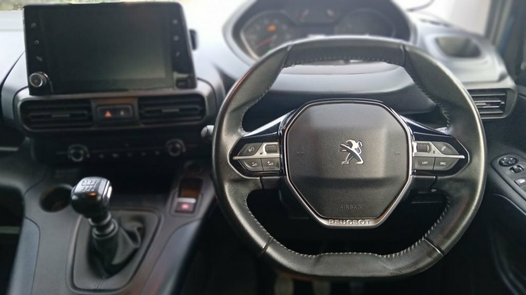 Peugeot Rifter Allure Grey #28