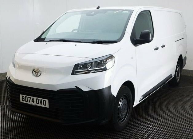 Toyota PROACE 2L Active 6Dr White