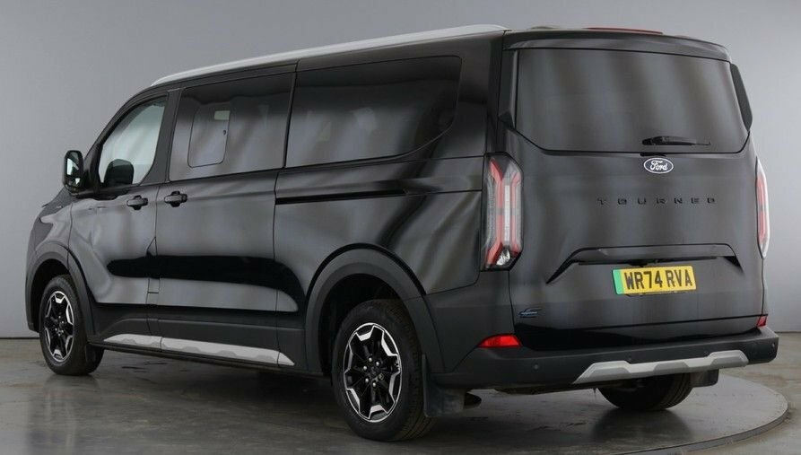 Ford Tourneo Custom Minibus Black #2