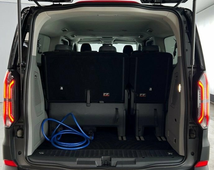 Ford Tourneo Custom Minibus Black #4