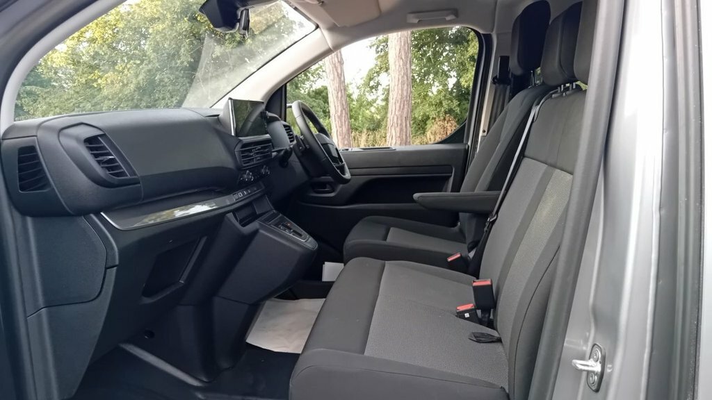 Citroen e-SpaceTourer 100Kw You XL 9 Seat 75Kwh Black #15