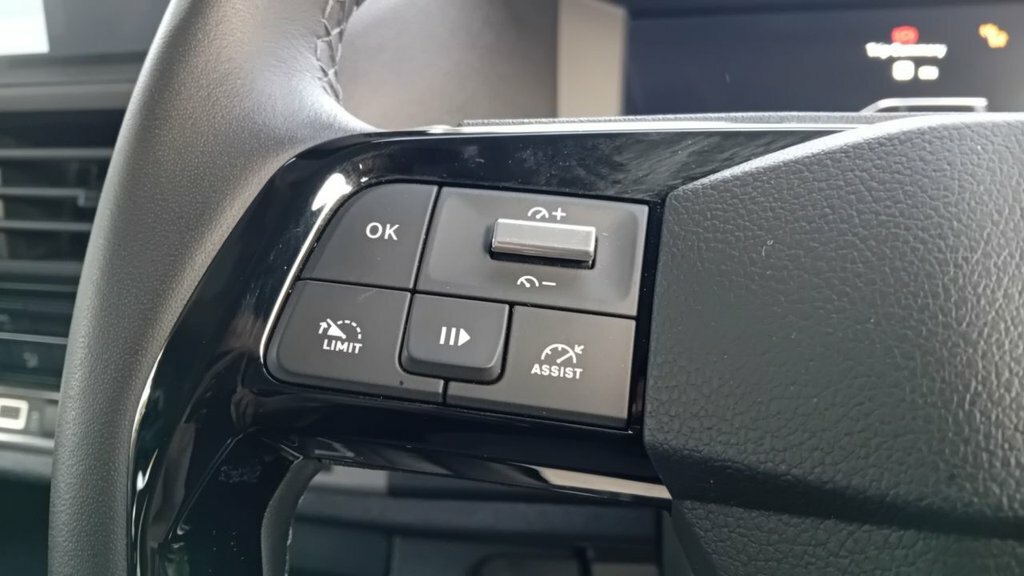 Citroen e-SpaceTourer 100Kw You XL 9 Seat 75Kwh Black #25