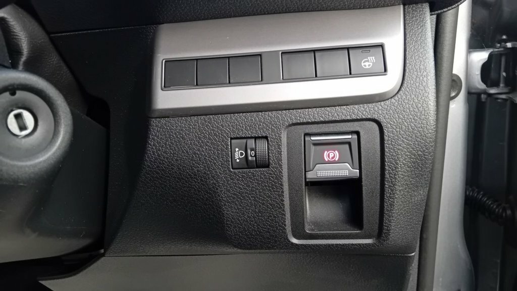 Citroen e-SpaceTourer 100Kw You XL 9 Seat 75Kwh Black #22