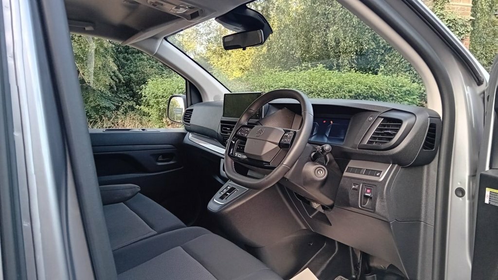 Citroen e-SpaceTourer 100Kw You XL 9 Seat 75Kwh Black #19