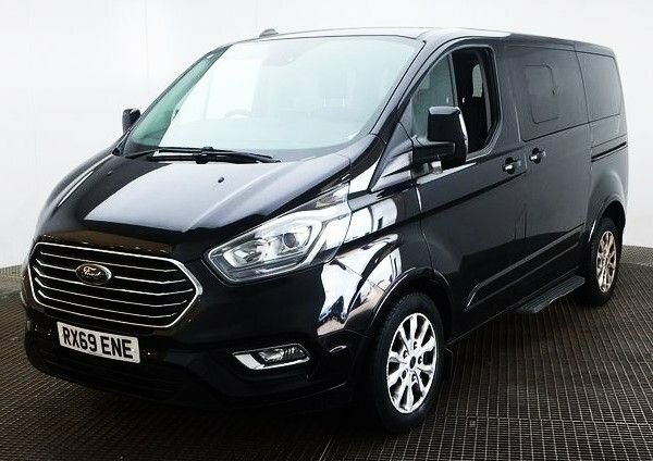 Ford Tourneo Custom 2L Titanium Black