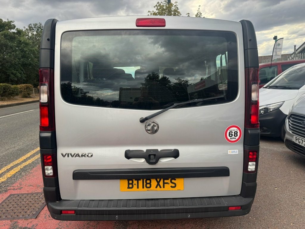 Vauxhall Vivaro Minibus BT18XFS Silver #4