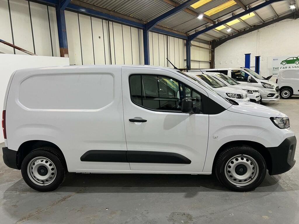 Peugeot Partner 1.5 Bluehdi 1000 Professional Standard Panel Van S White #6