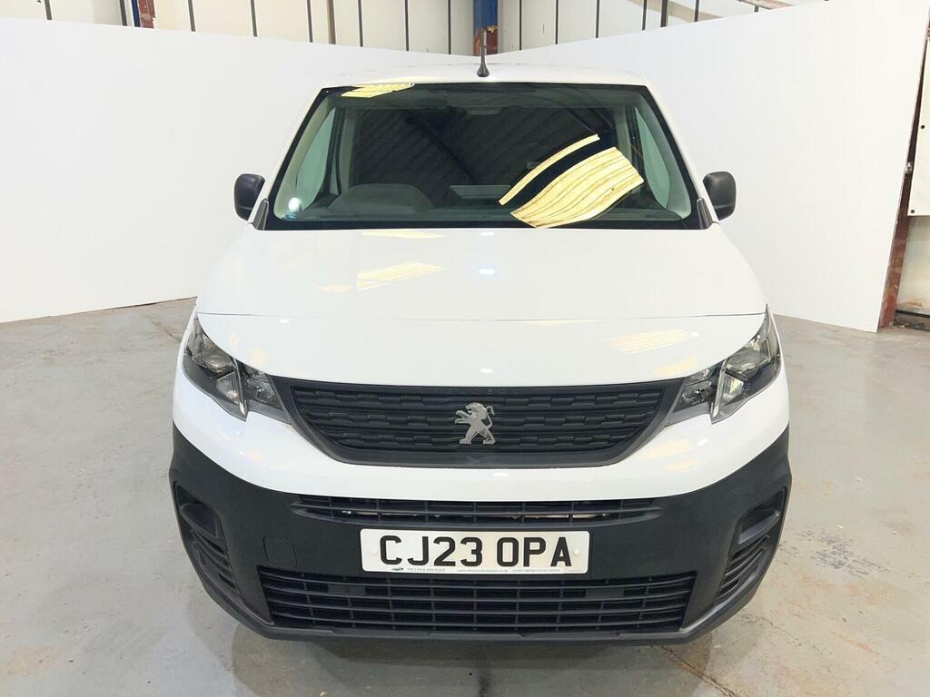 Peugeot Partner 1.5 Bluehdi 1000 Professional Premium Standard P White