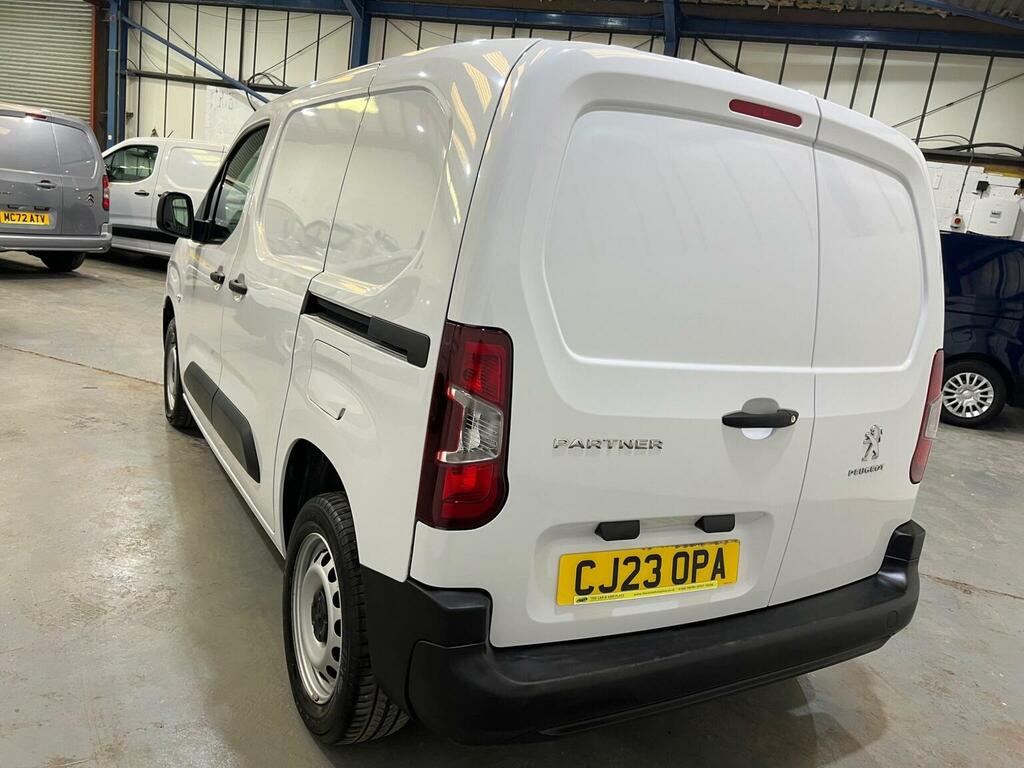 Peugeot Partner 1.5 Bluehdi 1000 Professional Premium Standard P White #4