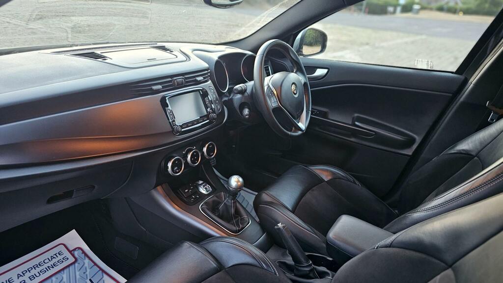 Alfa Romeo Giulietta 1.4 Tb Multiair Exclusive Blue #17