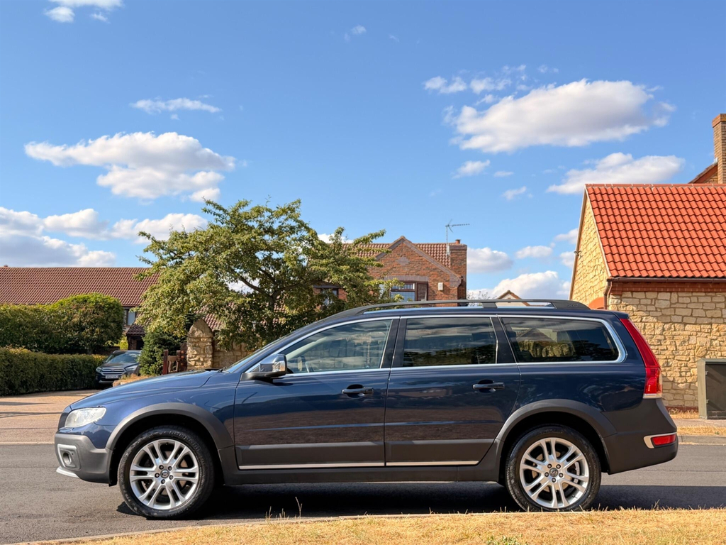 Volvo XC70 2.4 D5 Se Lux Geartronic Awd Euro 5 Blue #6