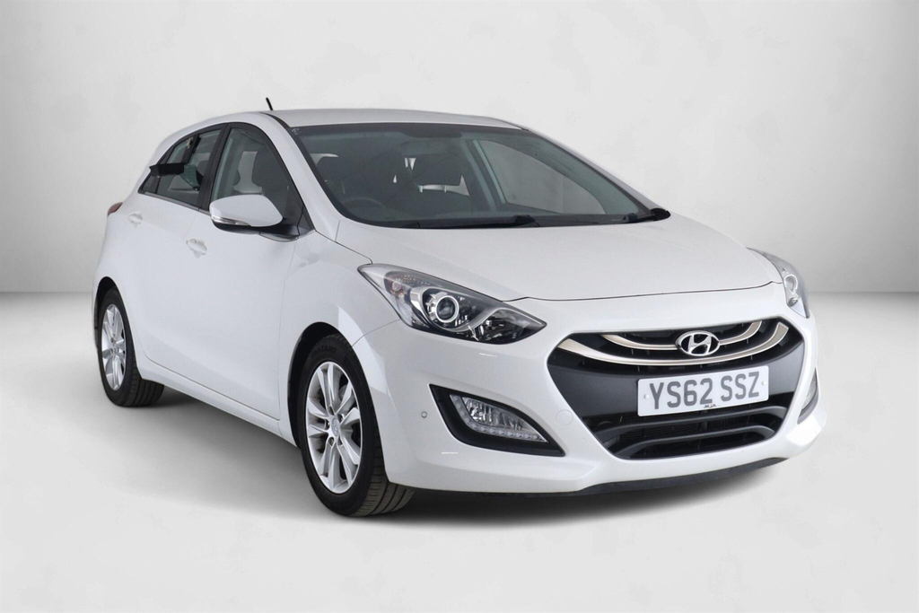 Hyundai I30 1.6 Crdi Blue Drive Style Euro 5 Ss White