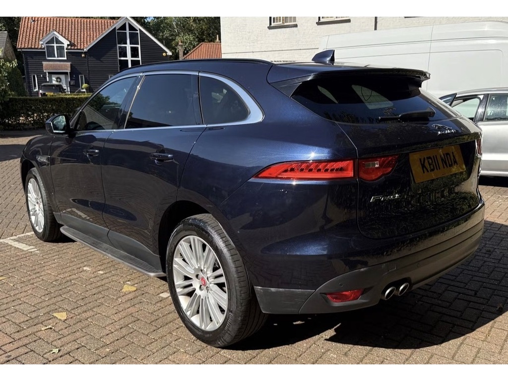 Jaguar F-Pace D180 Portfolio Blue #4