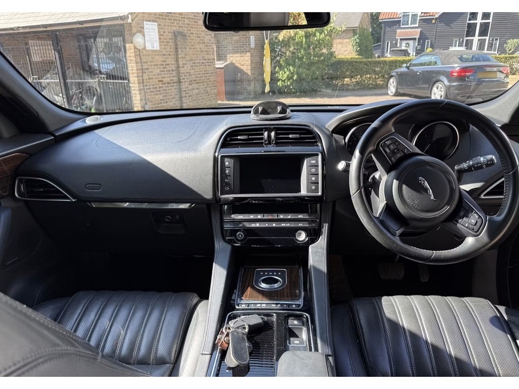 Jaguar F-Pace D180 Portfolio Blue #5