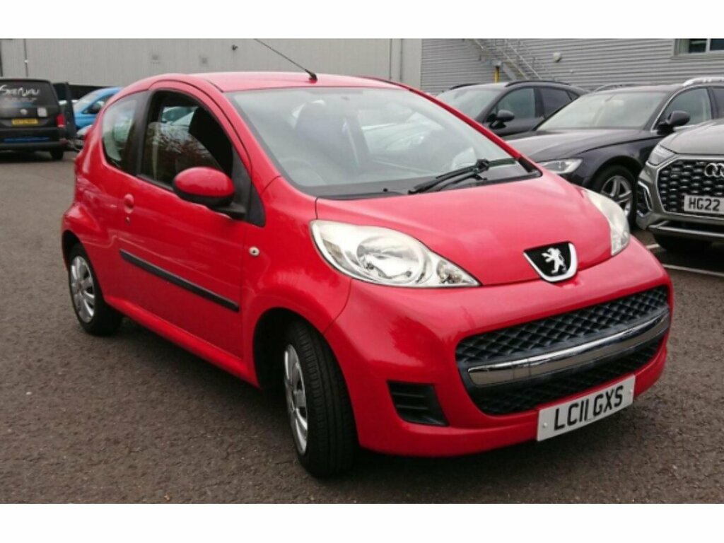 Peugeot 107 Urban Red