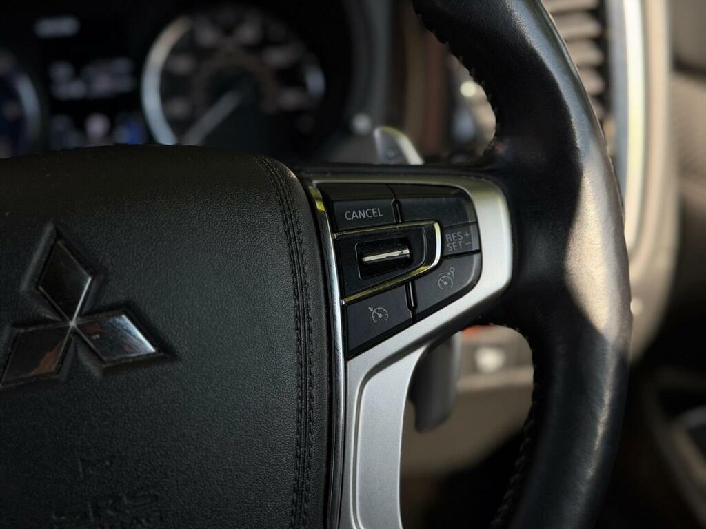 Mitsubishi Outlander 2.4H Twinmotor 13.8Kwh Grey #20