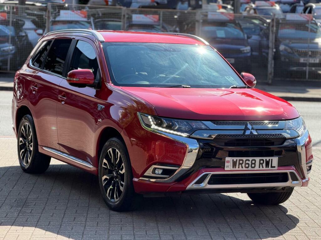 Mitsubishi Outlander 2.4H Twinmotor 13.8Kwh 4H Cvt 4Wd Euro 6 Ss Red