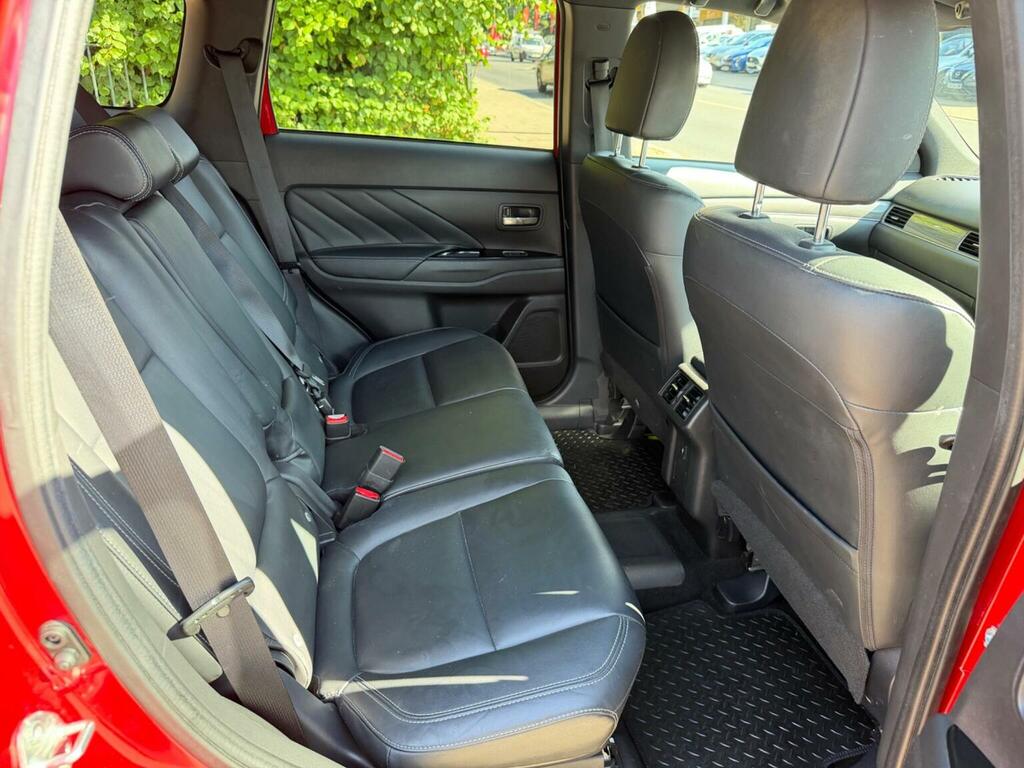 Mitsubishi Outlander 2.4H Twinmotor 13.8Kwh Grey #10