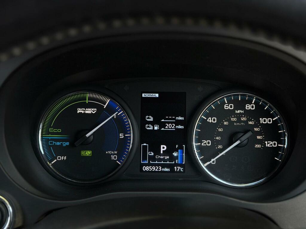 Mitsubishi Outlander 2.4H Twinmotor 13.8Kwh Grey #16