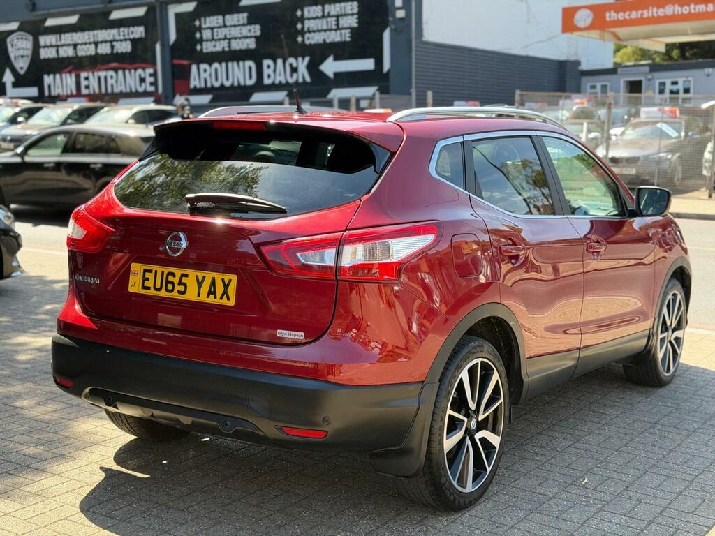 Nissan Qashqai 1.2 Dig-t Tekna Xtron 2Wd Euro 6 Ss Red #4