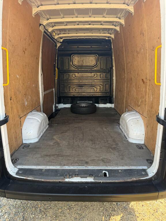 Volkswagen Crafter 2.0 Tdi Cr35 Startline Fwd Lwb High Roof Euro 6 S White #7